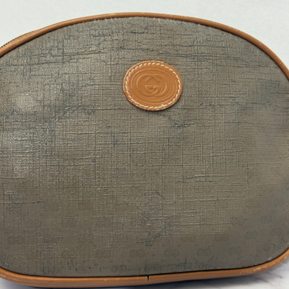 Vintage Gucci 007-89-0094‎ Monogram Crossbody Bag – Brown & Tan Leather Trim - Picture 9 of 16